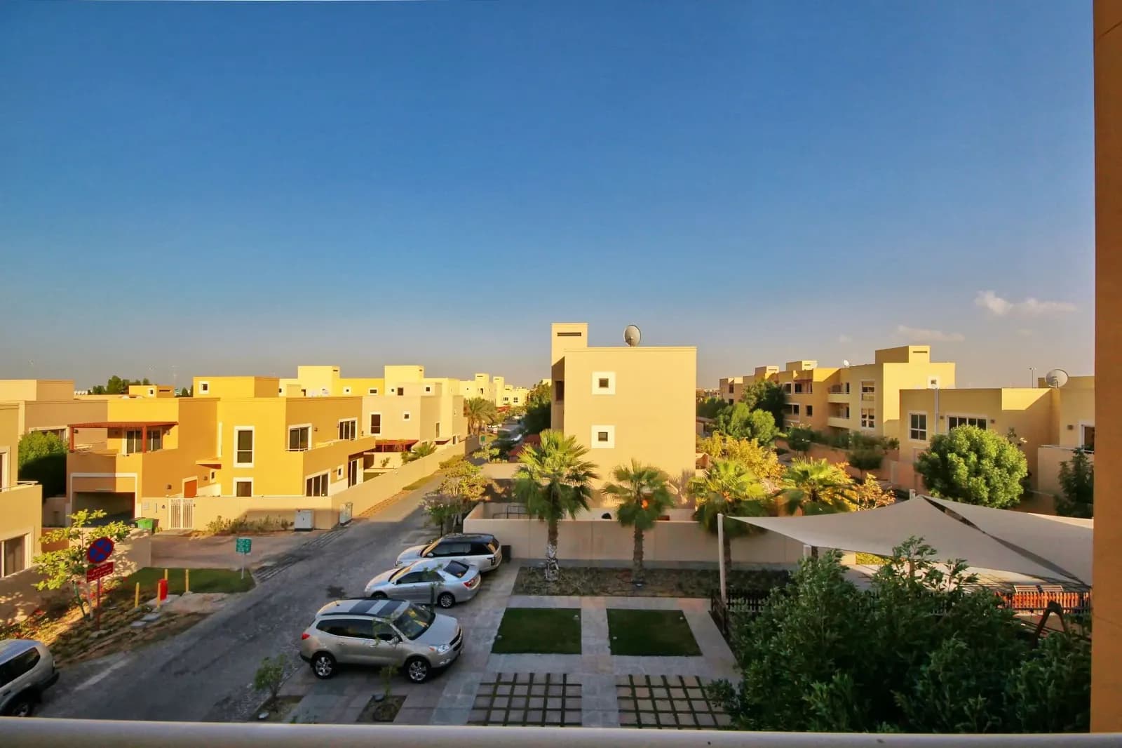 Yasmina — 3