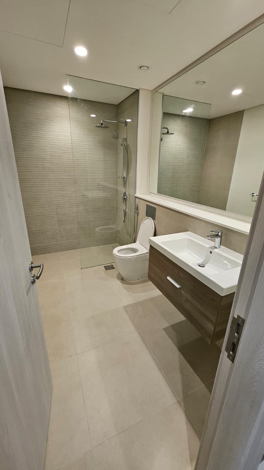Luxury Living | Elegant 2BR | Amazing View — 15