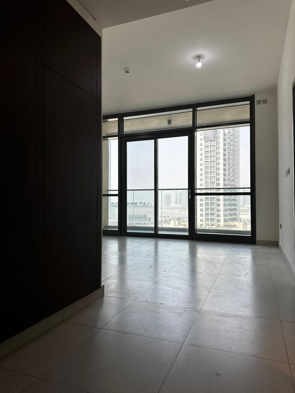 Full Sea View | Elegant 1BR | Spacious Apartment — 2