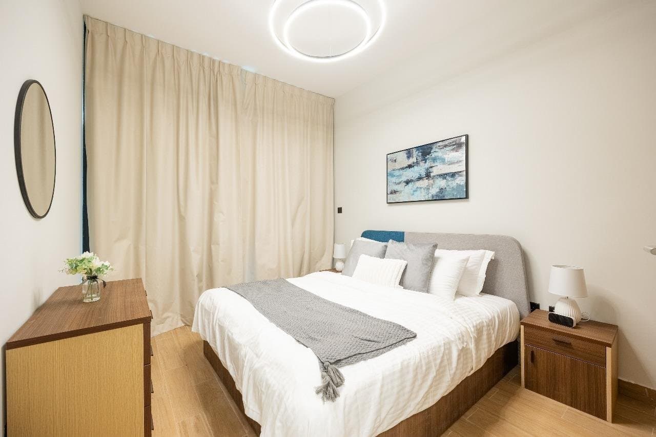 Fully Furnished | Canal View | Vacant, 6