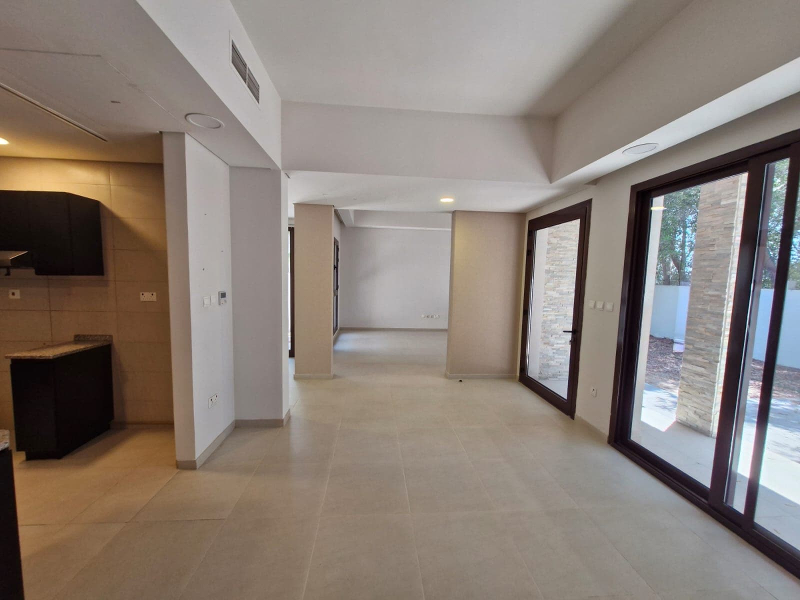 3BR+Maid | 4 Payments | Beach Access, 4