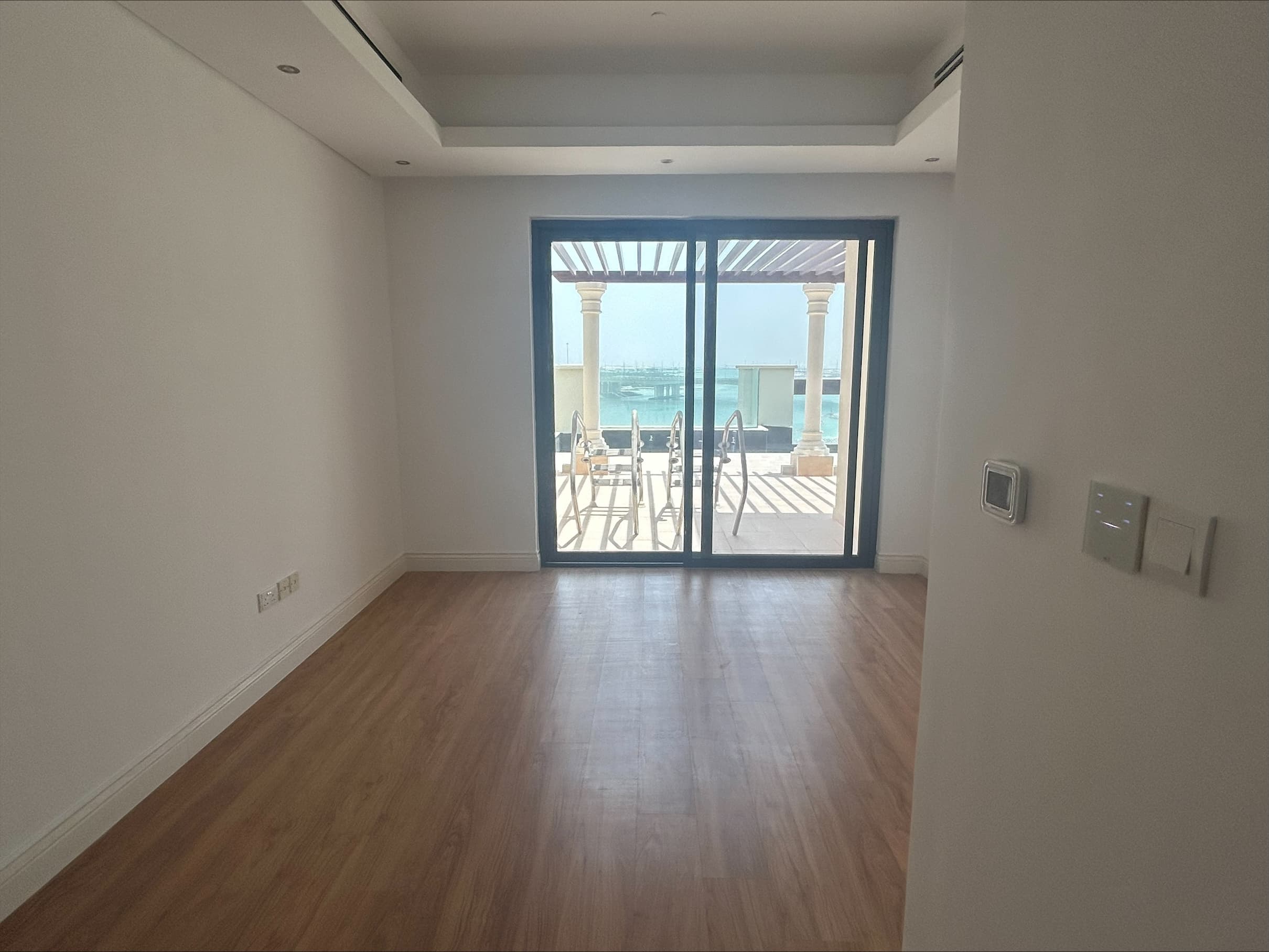 Luxurious Penthouse | Amazing Views | Vacant — 2