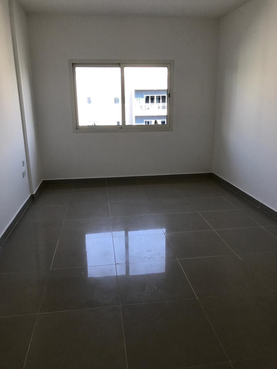 Spacious 2BR | Cozy Balcony | Vibrant Community, 3