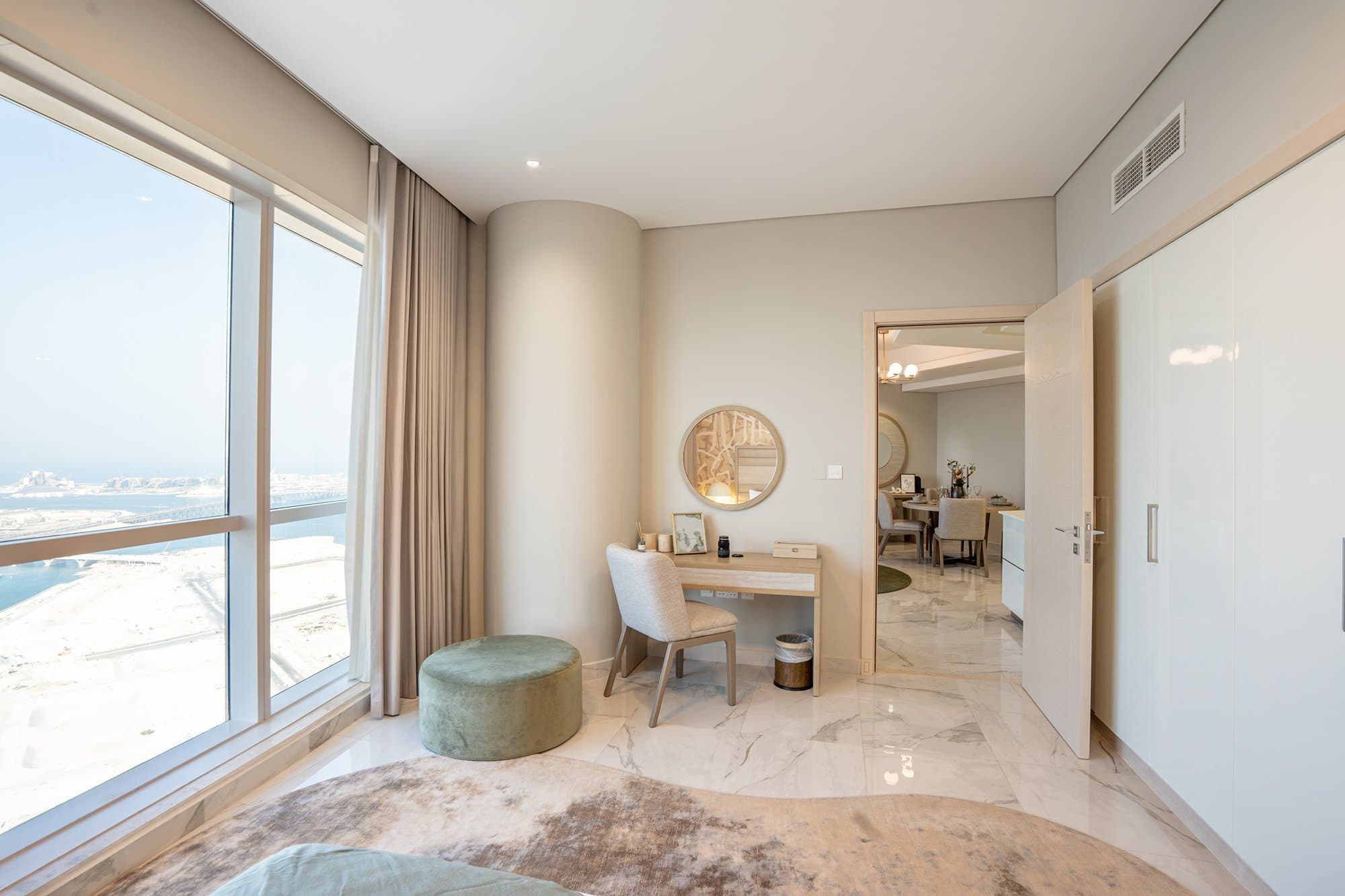 Luxurious Furnished Apt | High Floor | 0 Commi, 6