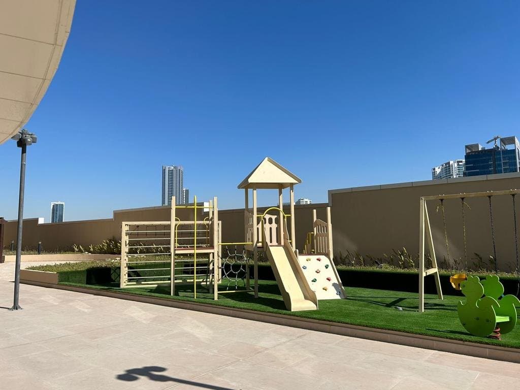 Canal and City View | High Floor | Upcoming, 15