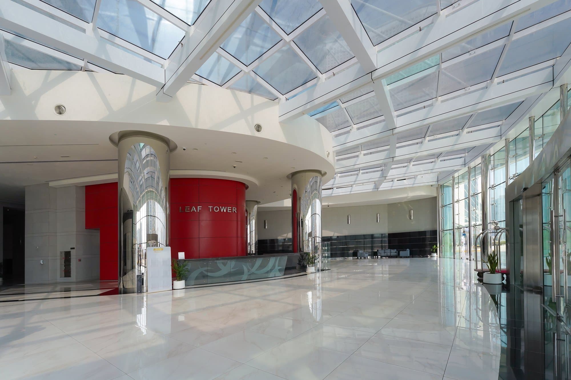 Luxurious Furnished Apt | High Floor | 0 Commi, 16