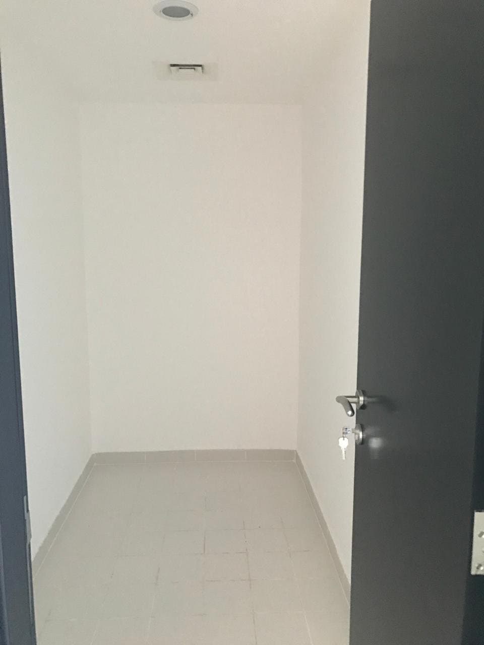 Spacious 2BR | Cozy Balcony | Vibrant Community, 10