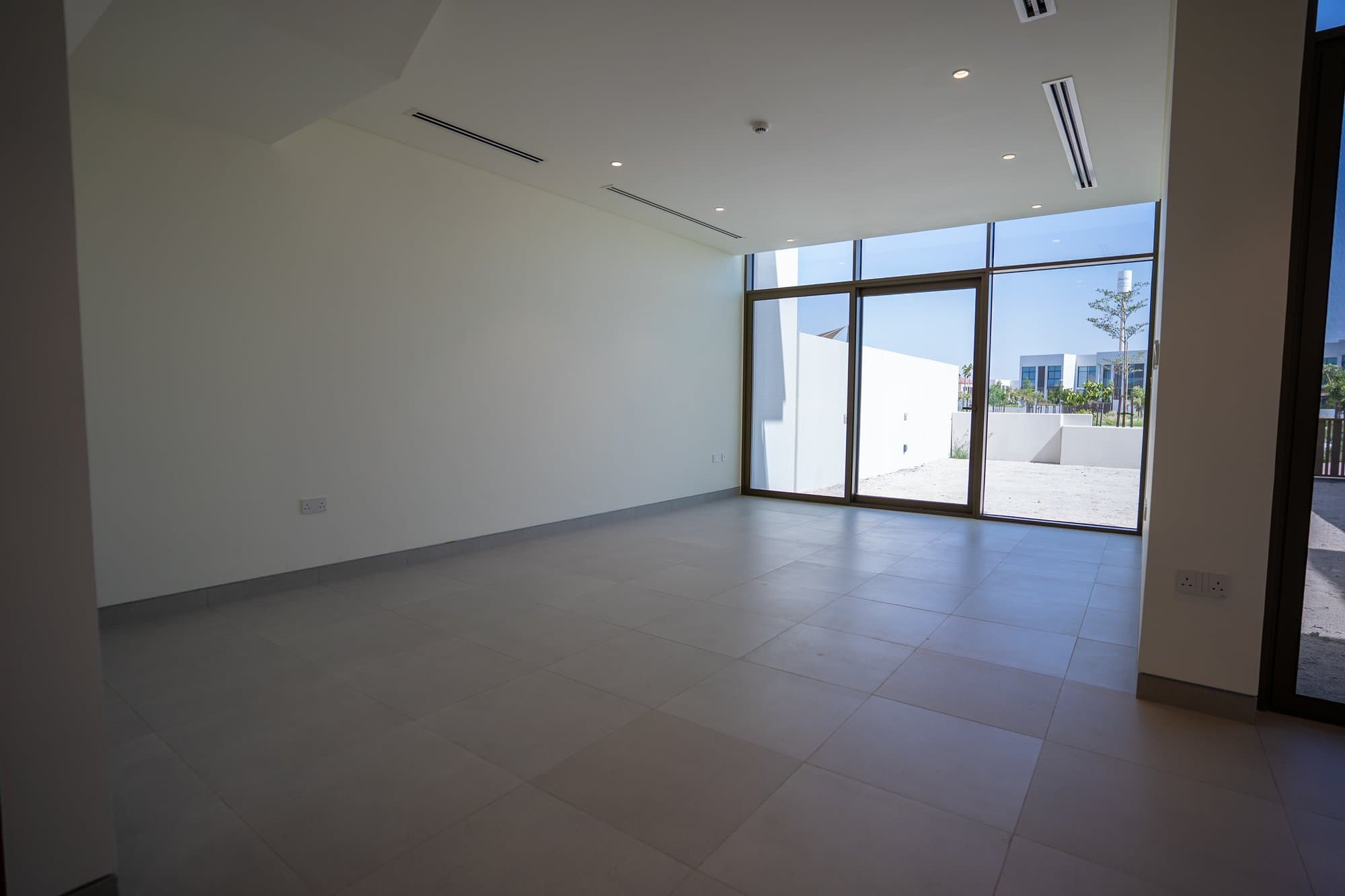 Single Row | Luxury Townhouse | Private Pool, 6