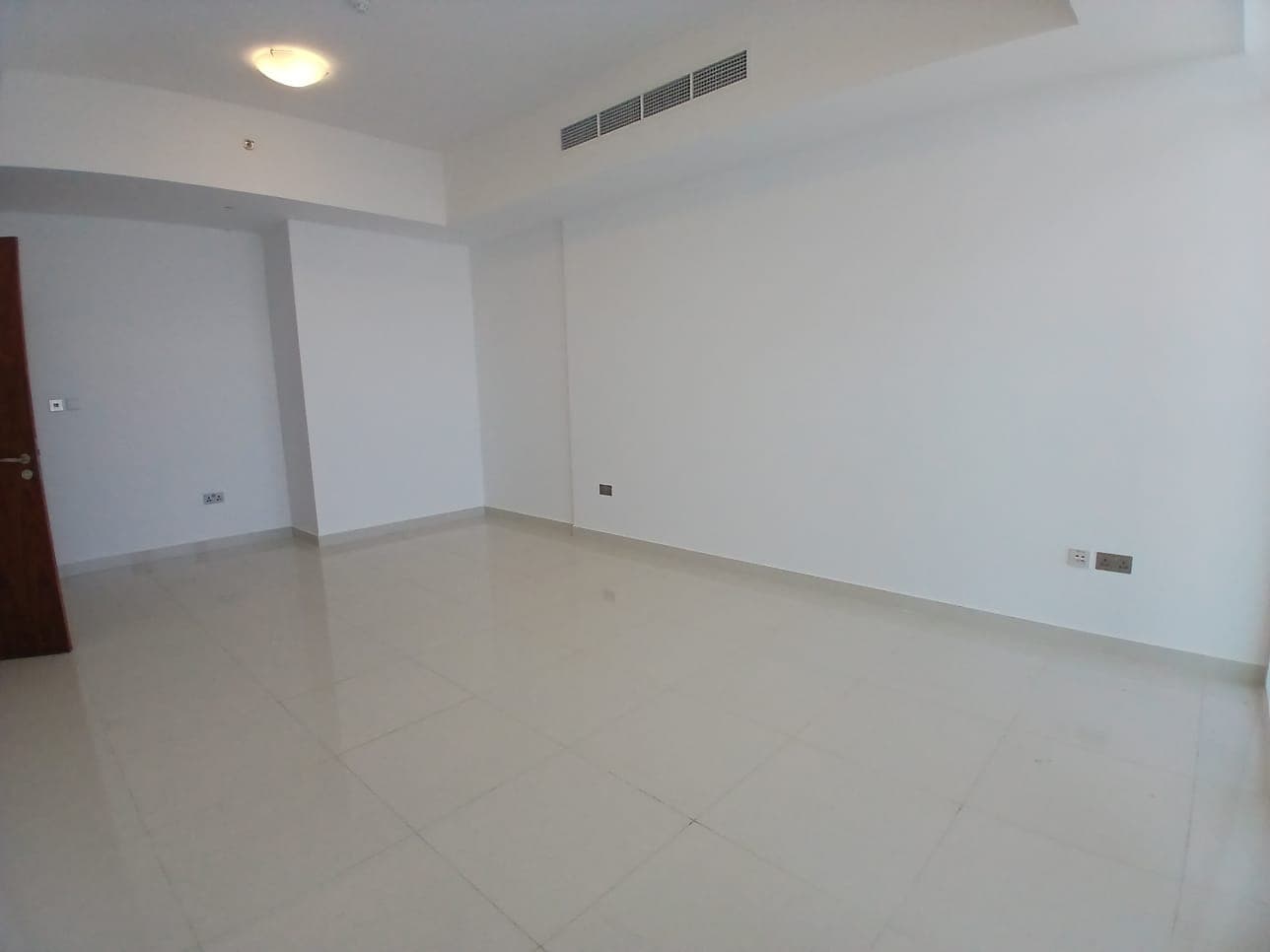 Spacious 2BR | Move-In Ready | Prime Location, 5