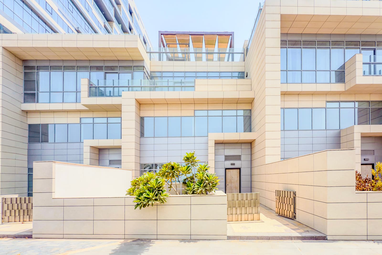 Your Next Home Awaits | Alternative 3BR TH| Scenic Waterfront Views