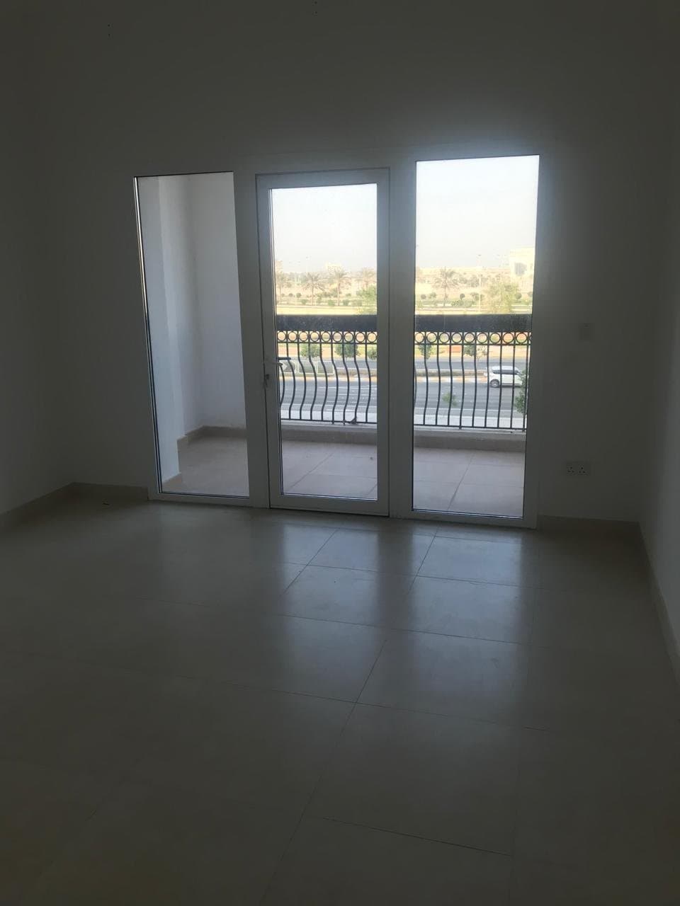 Spacious Apartment | 2 Balconies | Laundry Room, 13