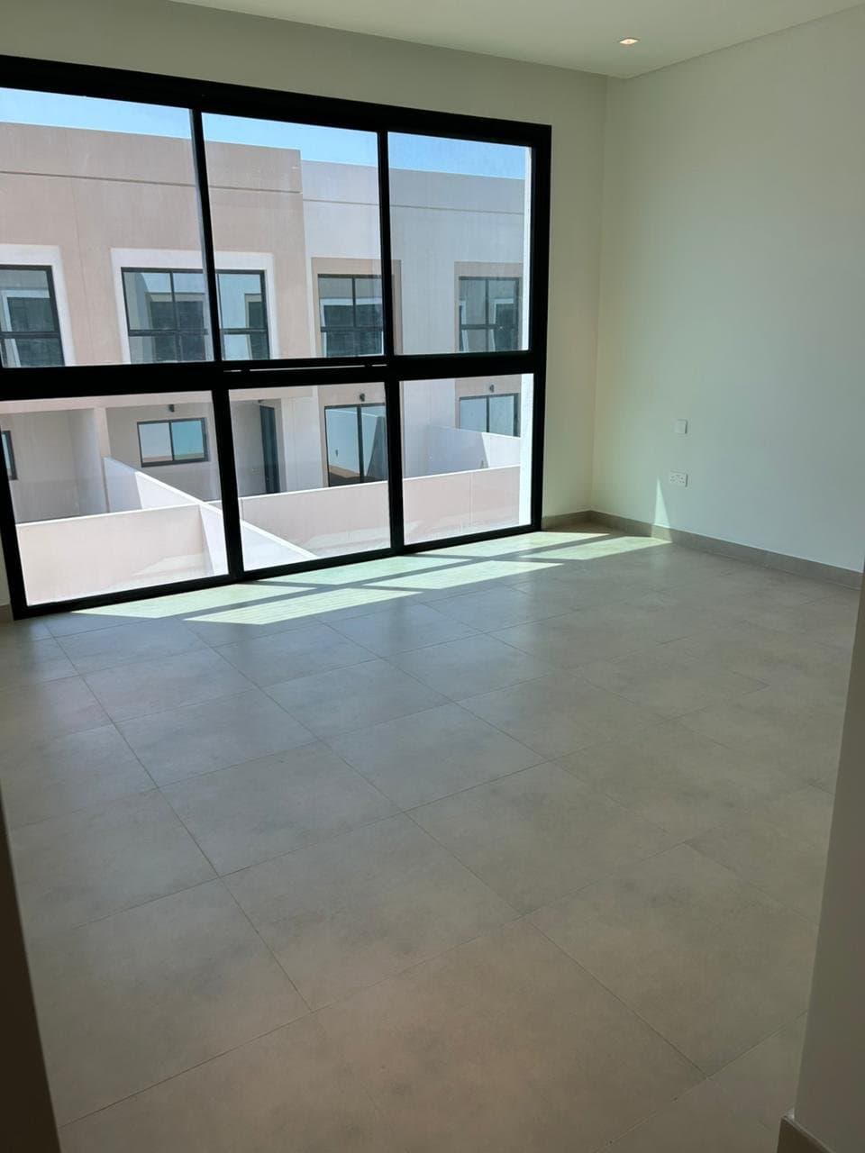 Luxurious Space Villa | Single Row | End Unit, 3