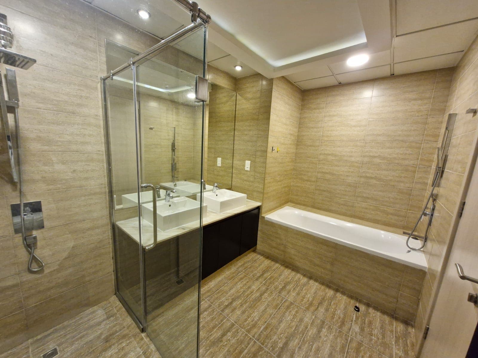 3BR+Maid | 4 Payments | Beach Access, 20