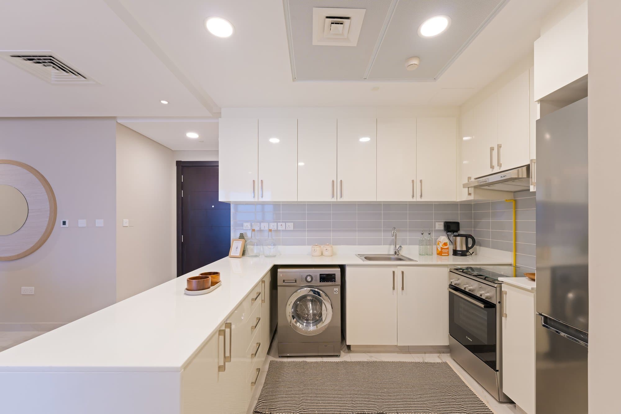 No Commission | Fully Furnished | Vacant, 19