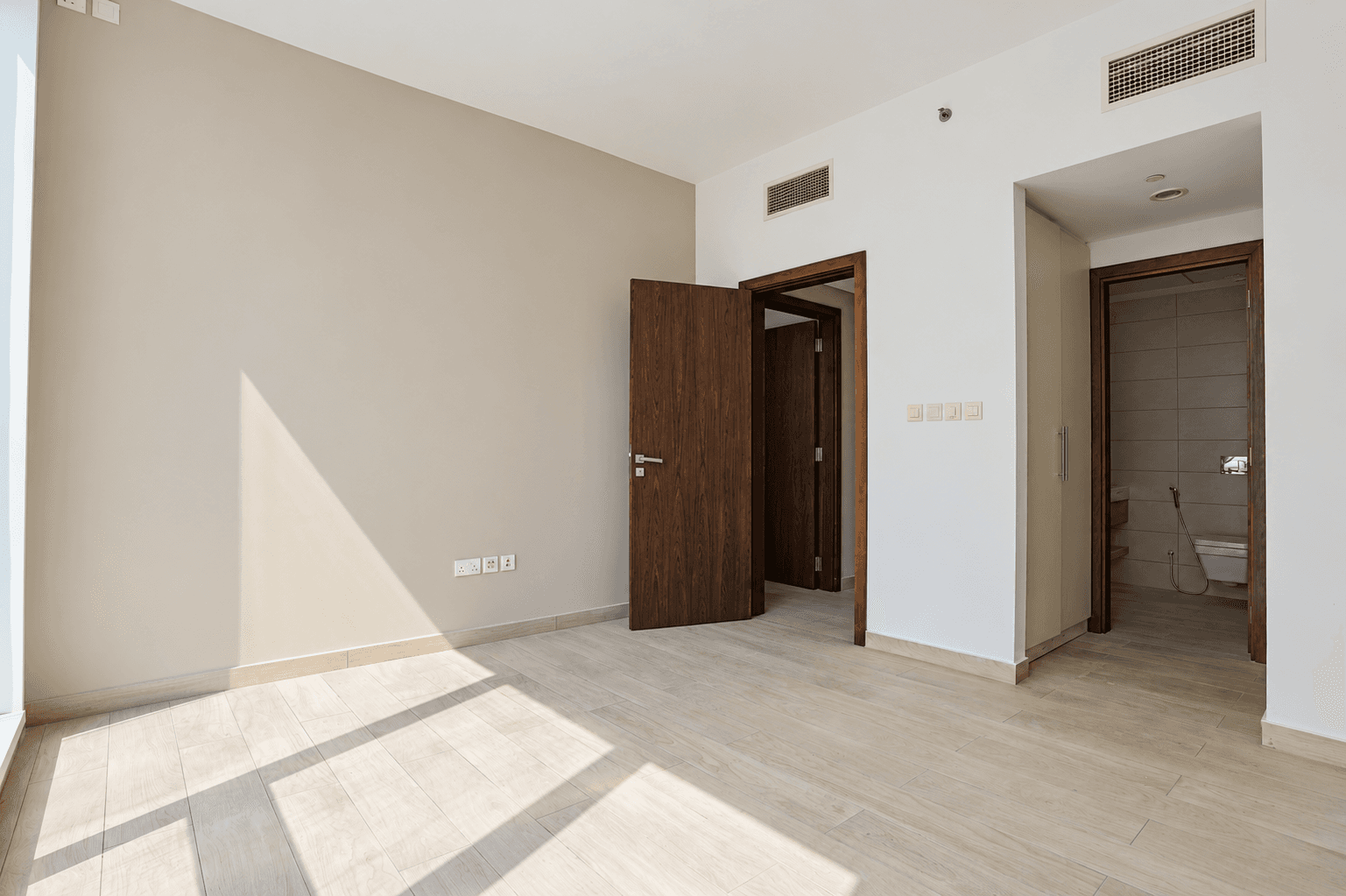 3BR + Maid | Park View | Prime Location, 12