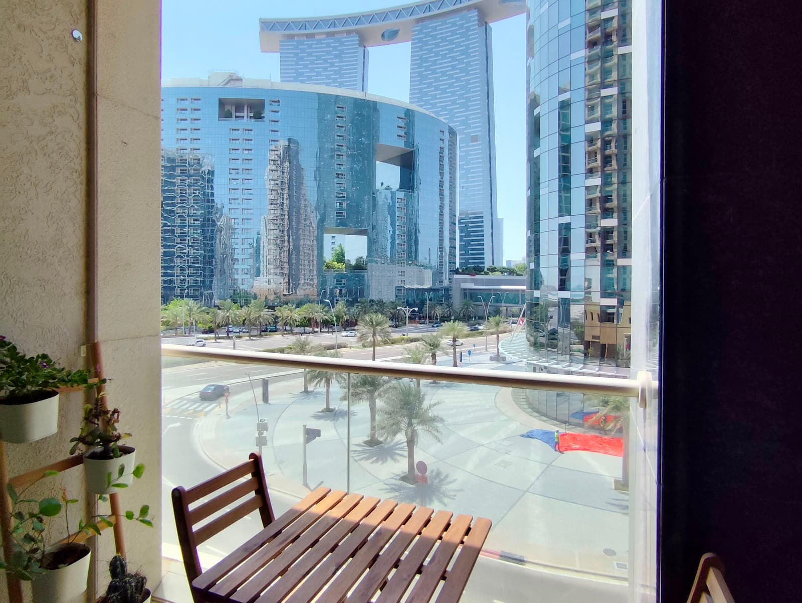 Elegant 1BR | Stunning View | Prime Location, 2