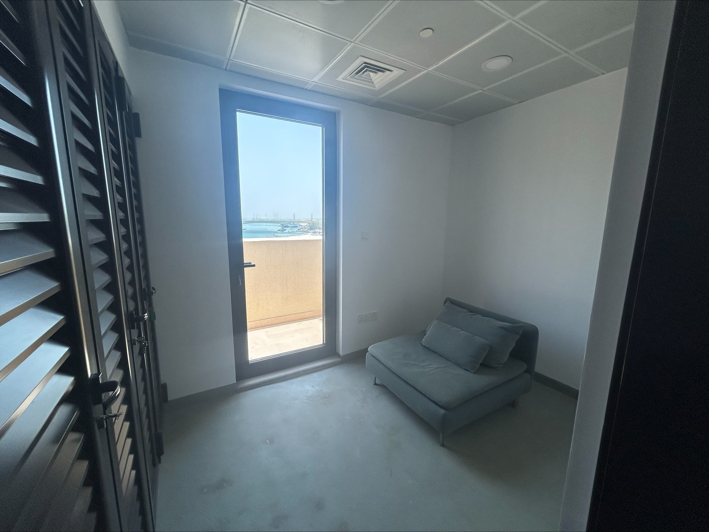 Luxurious Penthouse | Amazing Views | Vacant — 11