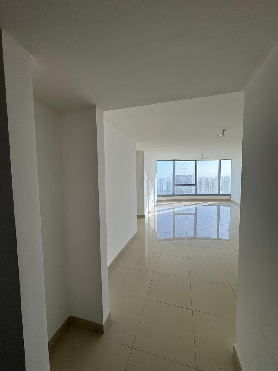Stunning View | Spacious Unit | Vacant, 6