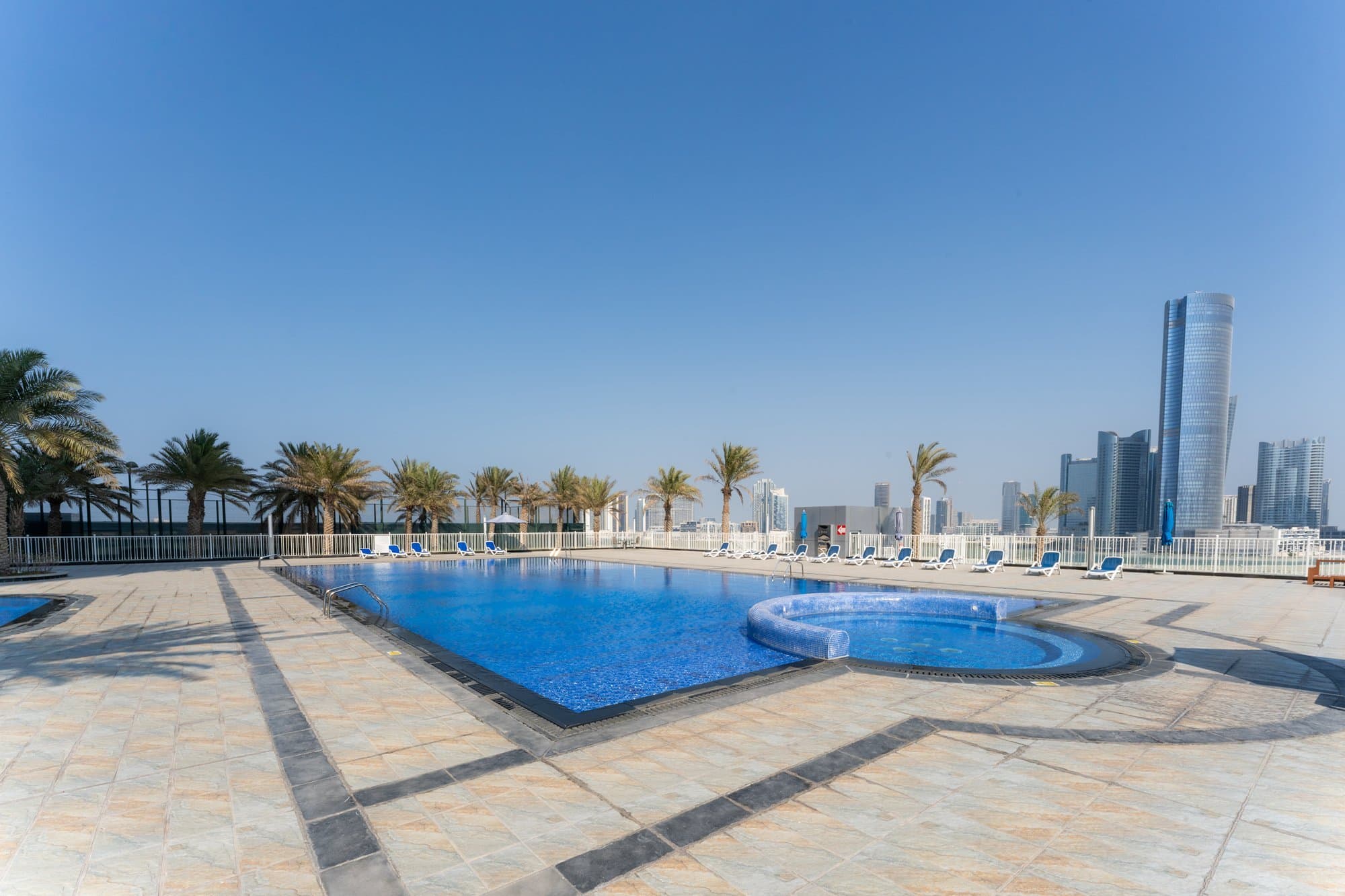 Luxurious Furnished Apt | High Floor | 0 Commi, 21