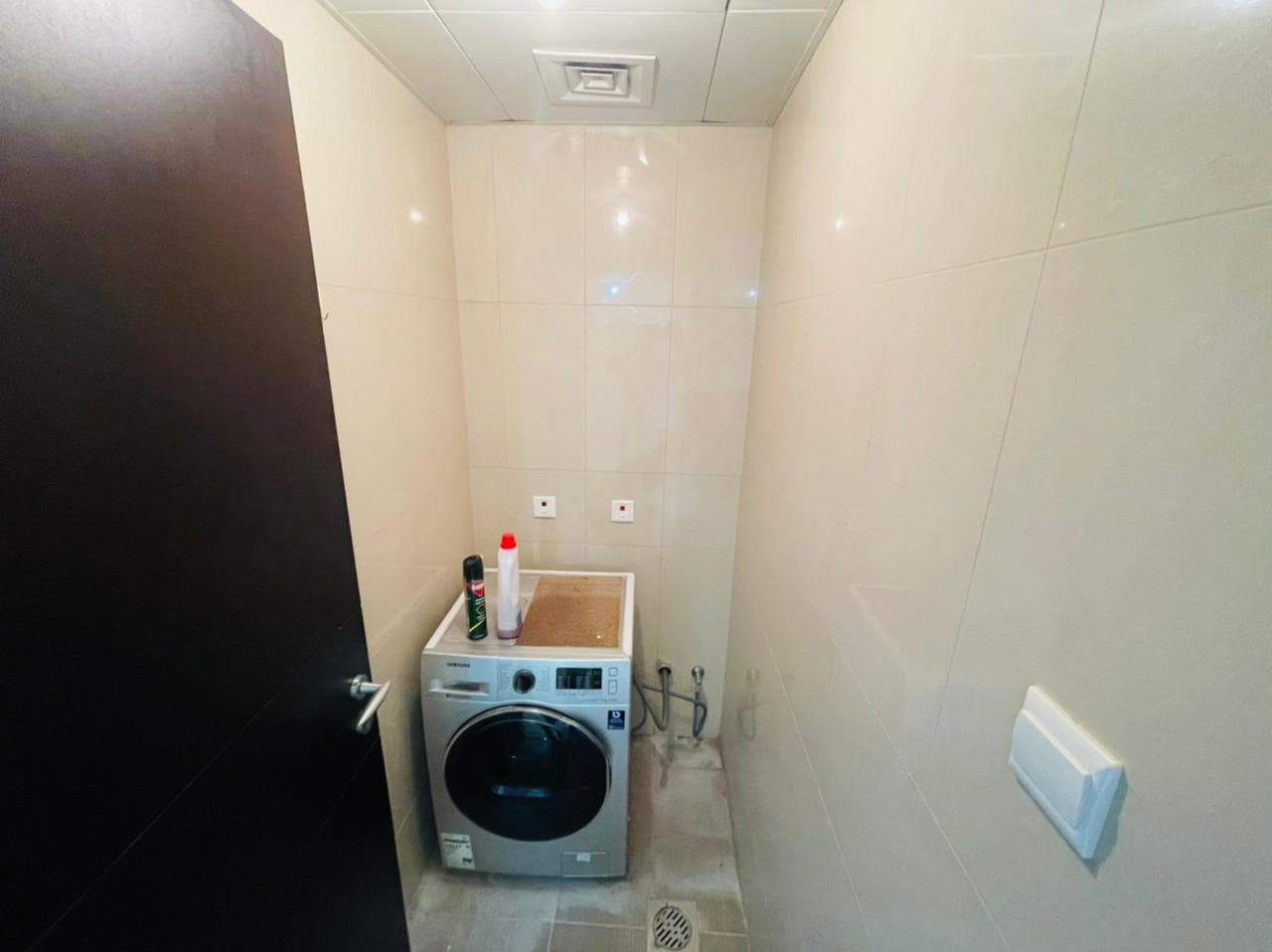 Spacious 2BR | Fully Furnished | Vibrant Community — 2