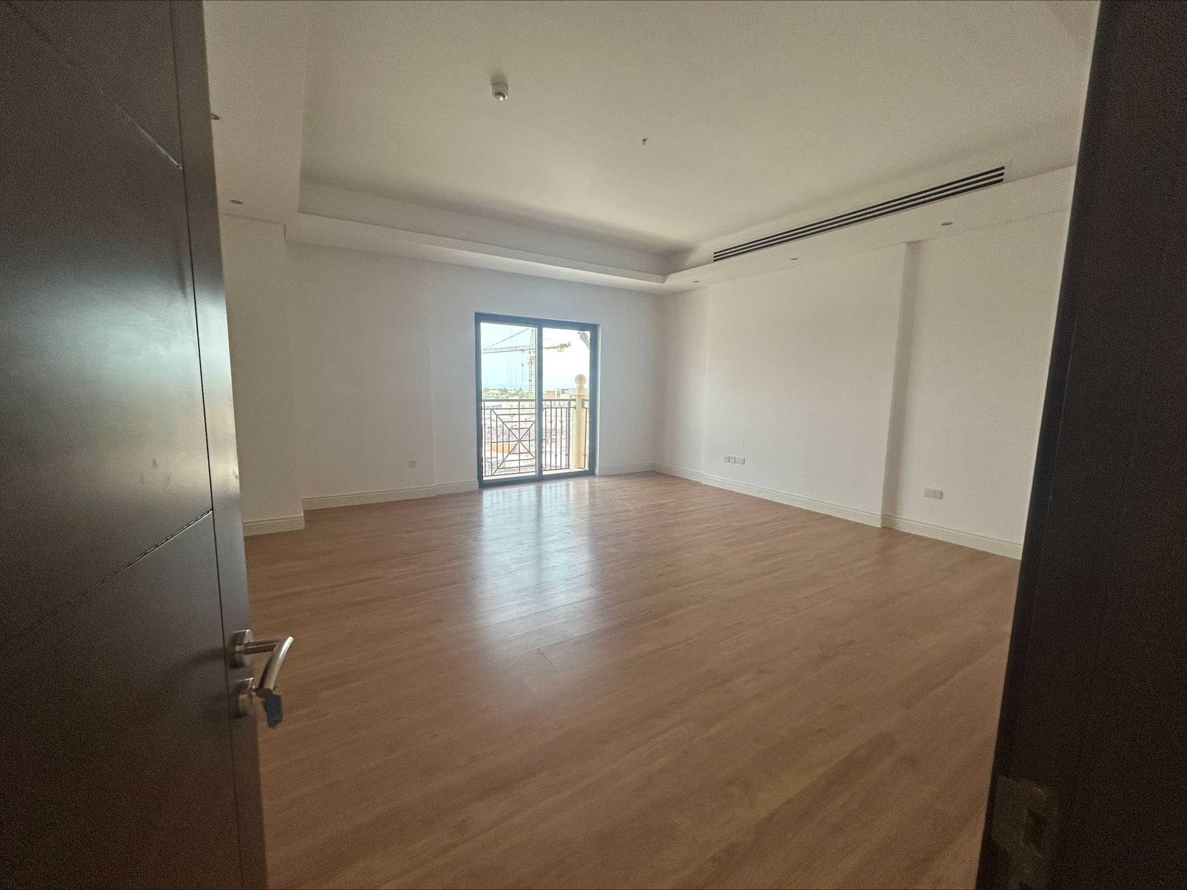 Luxurious Penthouse | Amazing Views | Vacant — 5