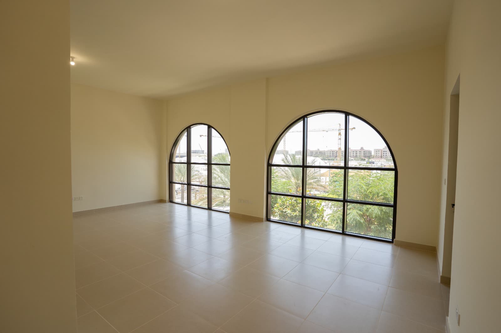 Spacious 3BR | Luxury Living | Ideal Location