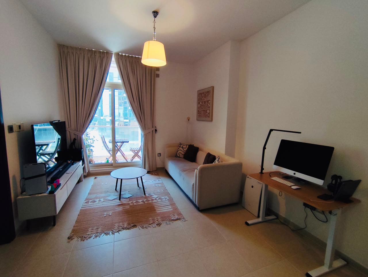 Elegant 1BR | Stunning View | Prime Location