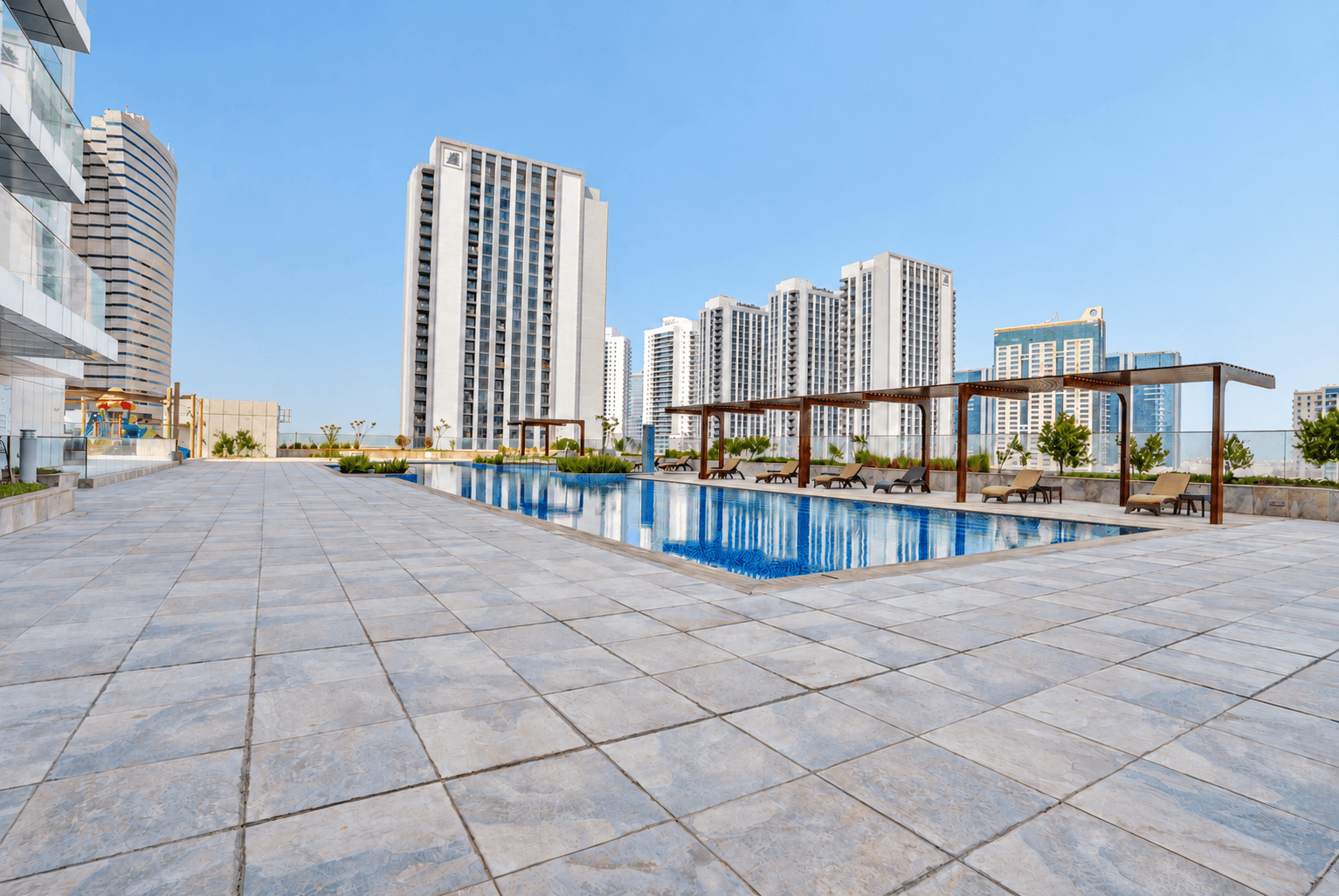 Park & Community Views | Vacant | Prime Location, 14