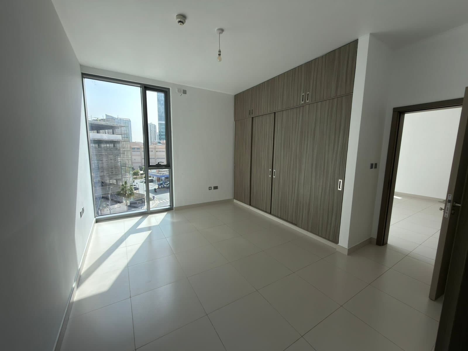 Stunning Apartment | Great Location | Spacious, 4