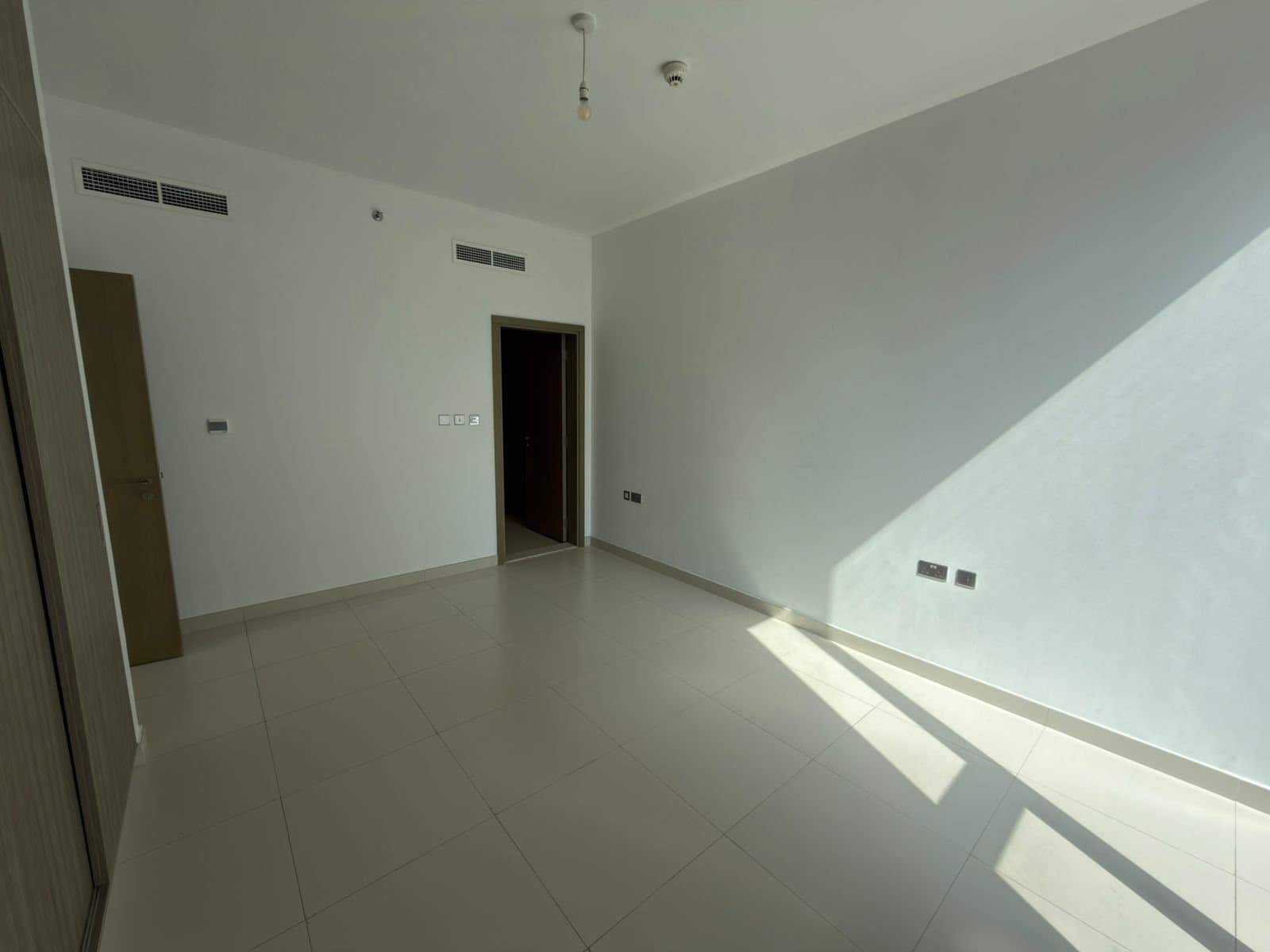 Stunning Apartment | Great Location | Spacious, 3