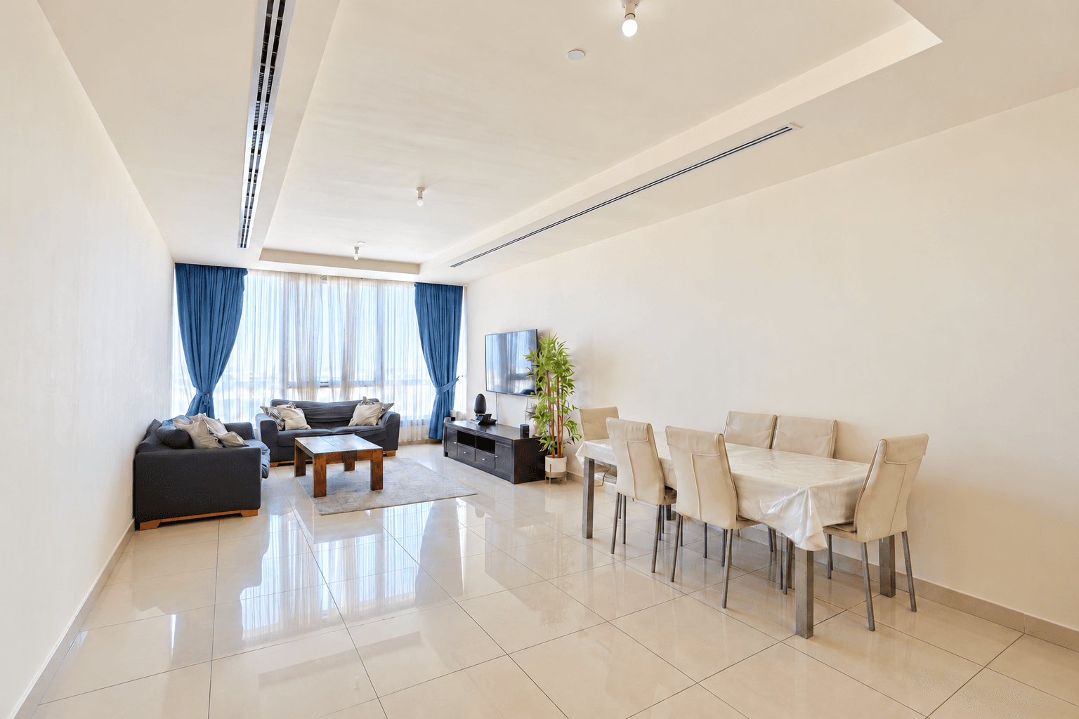 Spacious 2+1BR | Amazing Sea View | Prime Community, 5