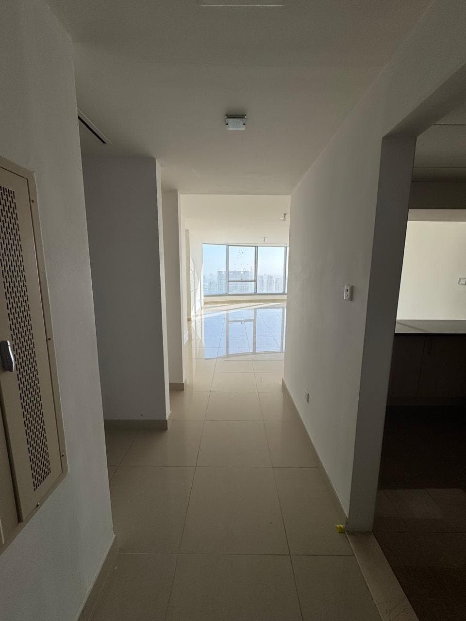 Stunning View | Spacious Unit | Vacant, 7