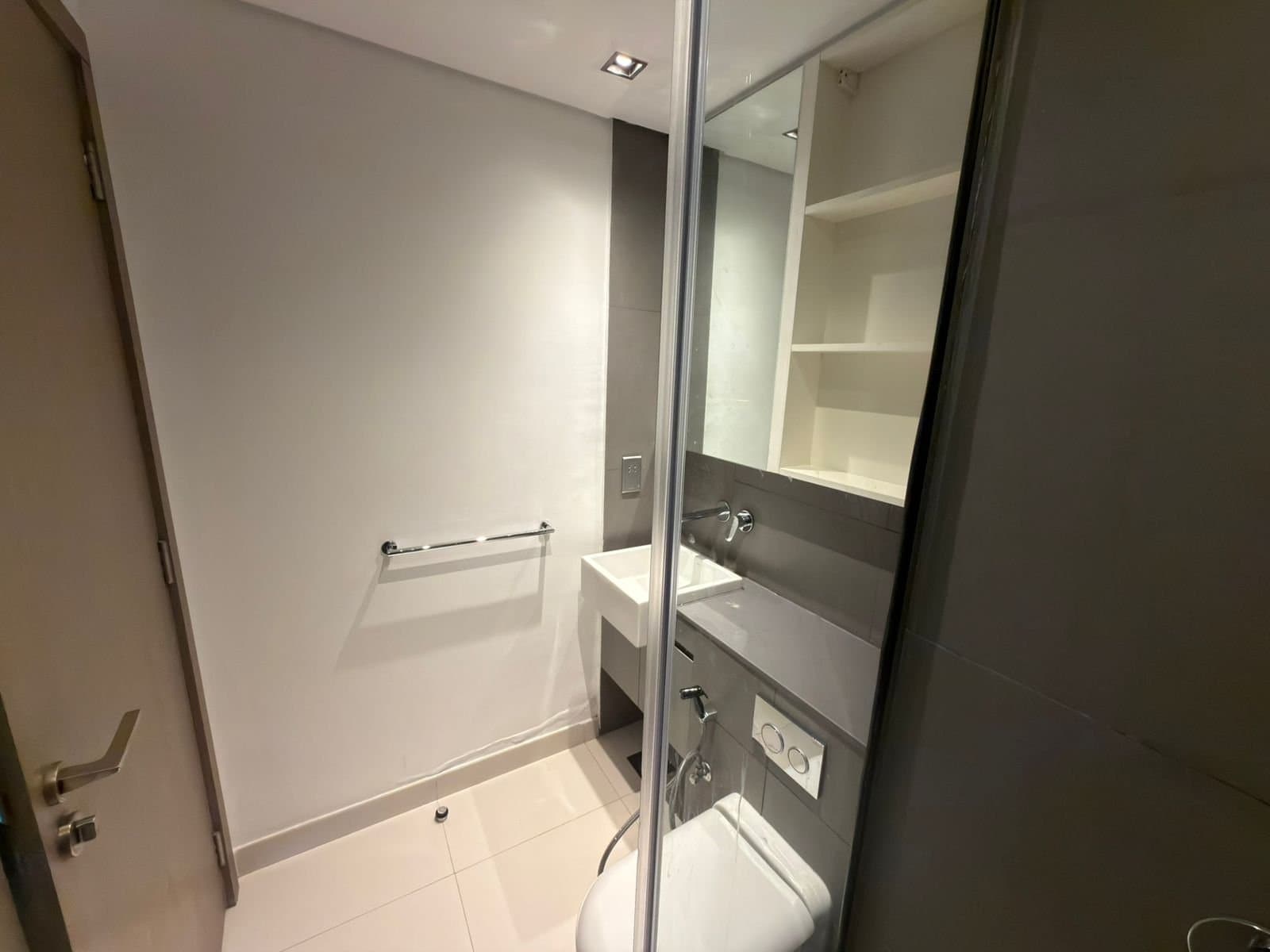 Stunning Apartment | Great Location | Spacious, 20