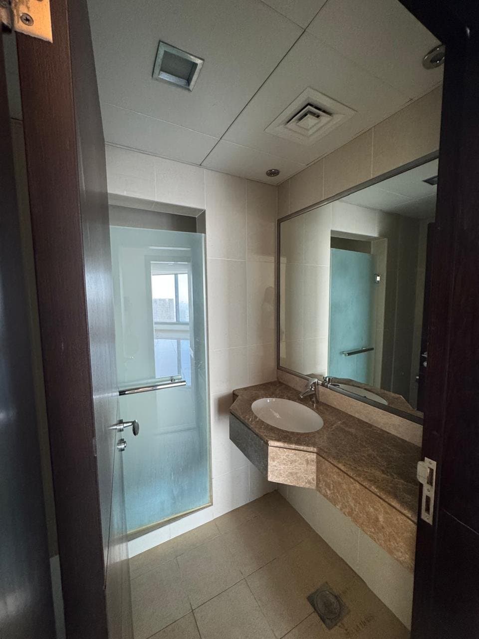 Stunning View | Spacious Unit | Vacant, 13