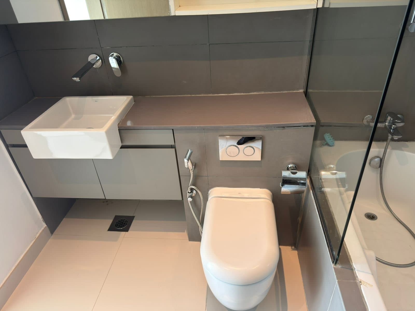 Stunning Apartment | Great Location | Spacious, 16