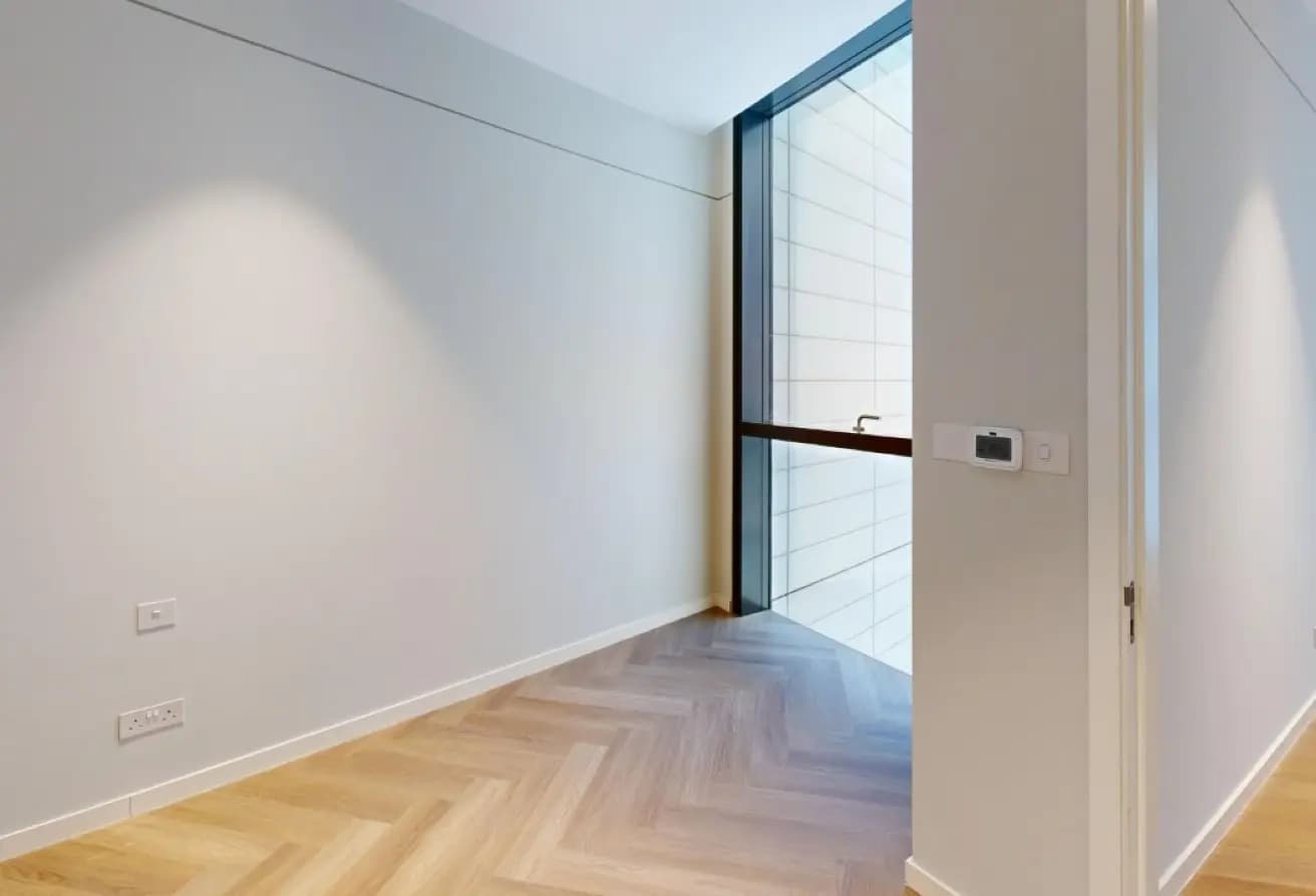 Stunning 1BR | Community View | Prime Location, 4