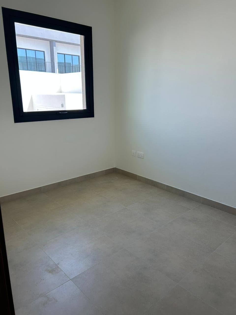 Luxurious Space Villa | Single Row | End Unit, 27