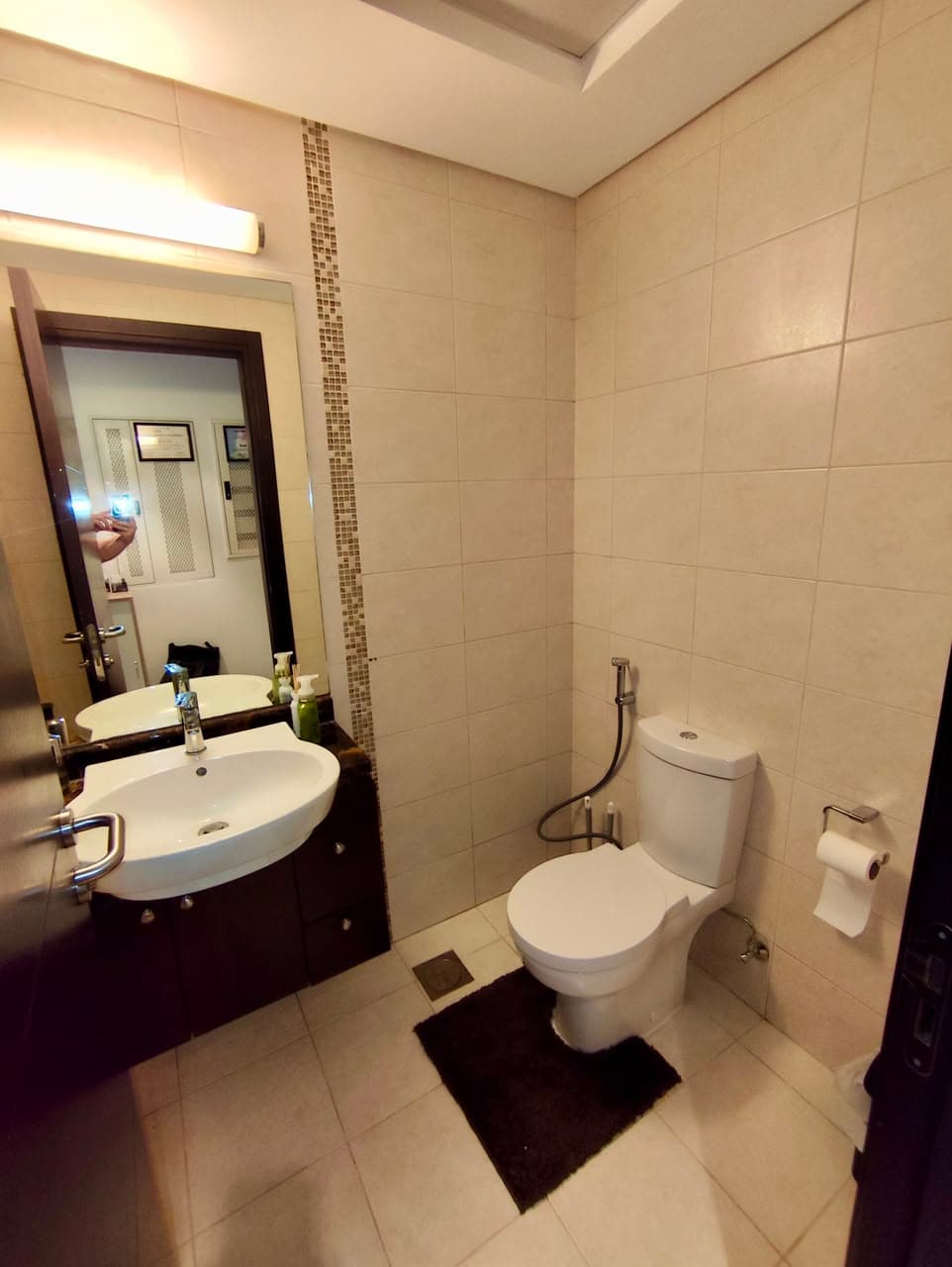 Elegant 1BR | Stunning View | Prime Location, 9