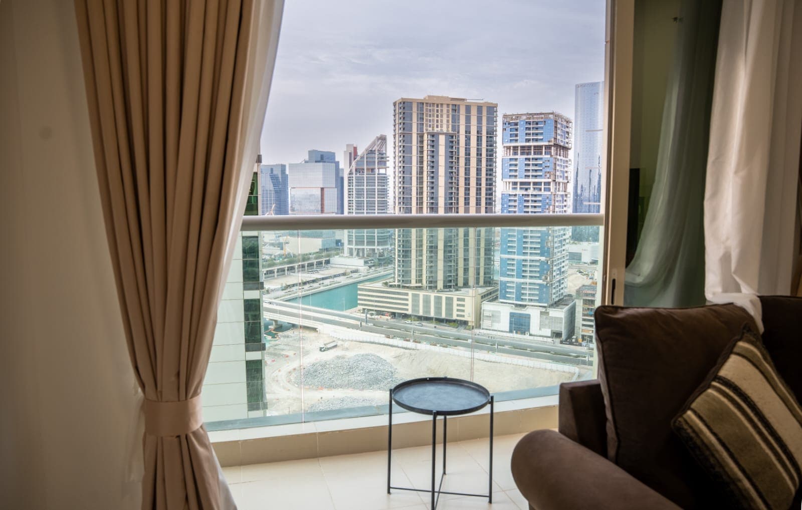 Stunning 1BR | Fully Furnished | Amazing Views, 12