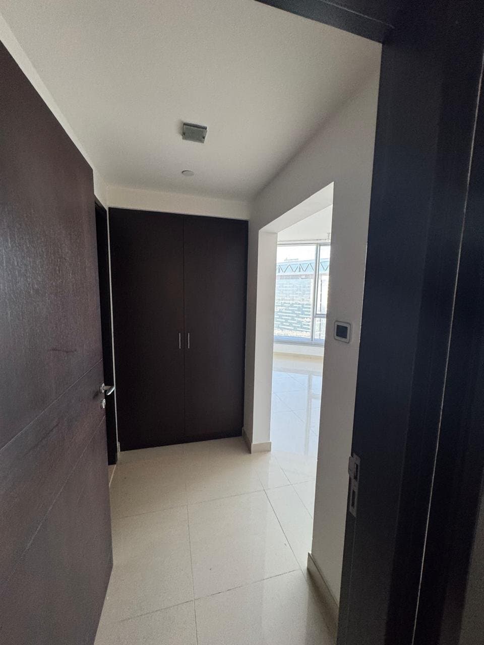 Stunning View | Spacious Unit | Vacant, 10