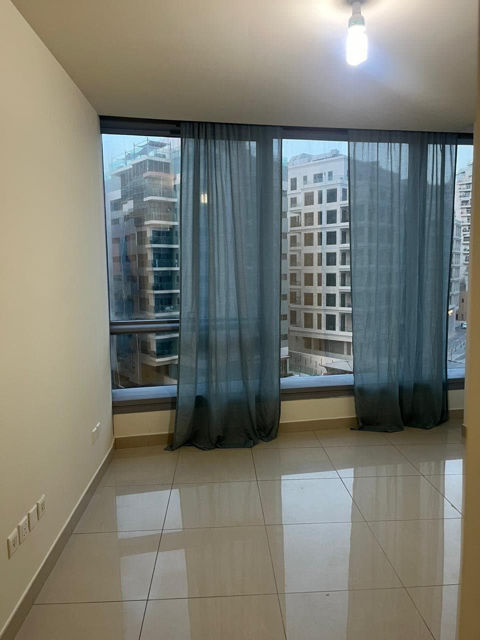 Spacious 1BR | Vibrant Community | Vacant, 4