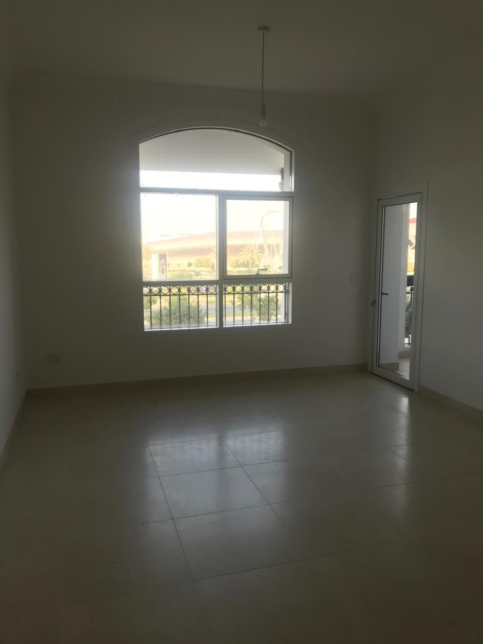 Spacious Apartment | 2 Balconies | Laundry Room, 2