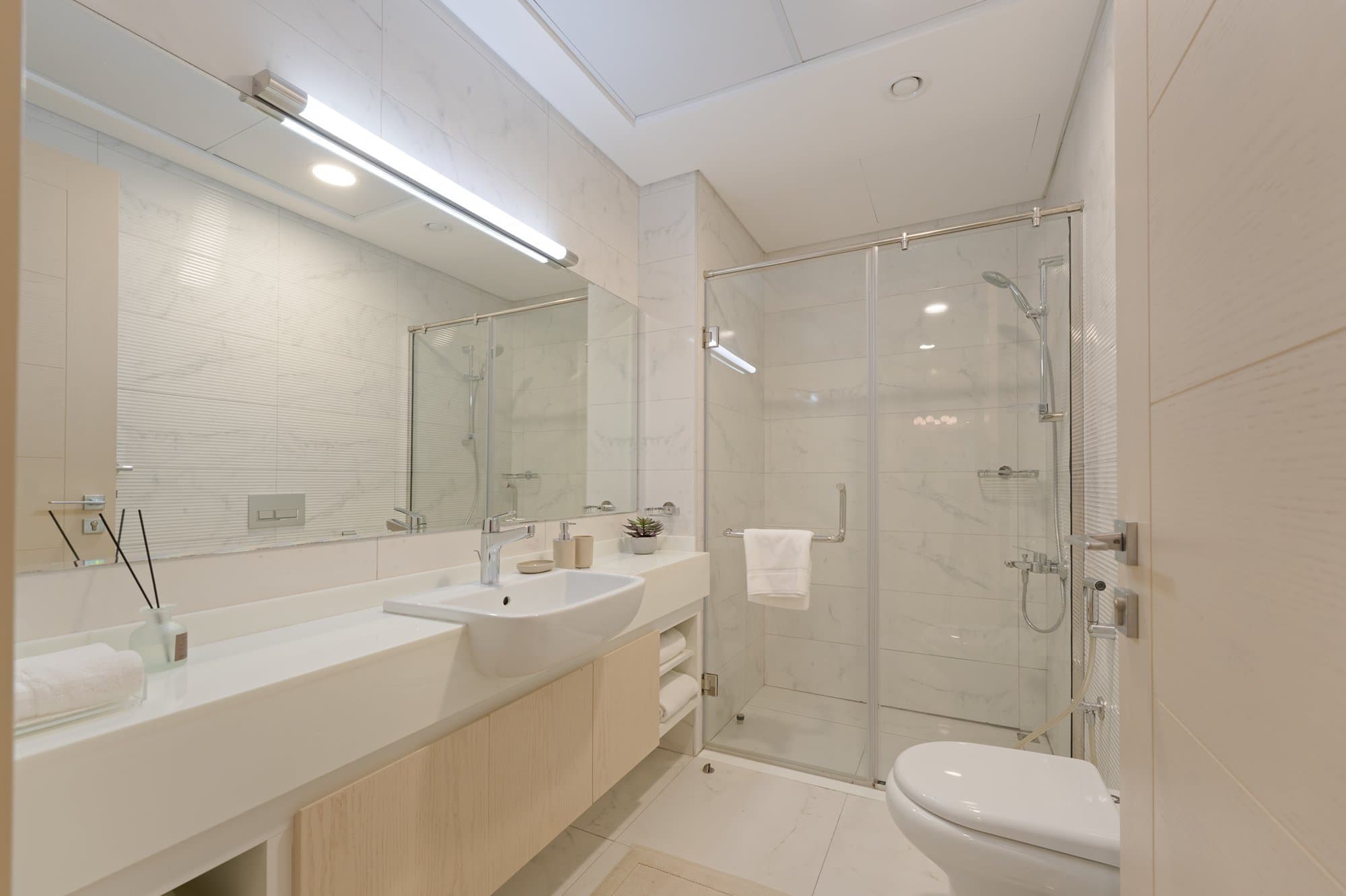No Commission | Fully Furnished | Vacant, 20