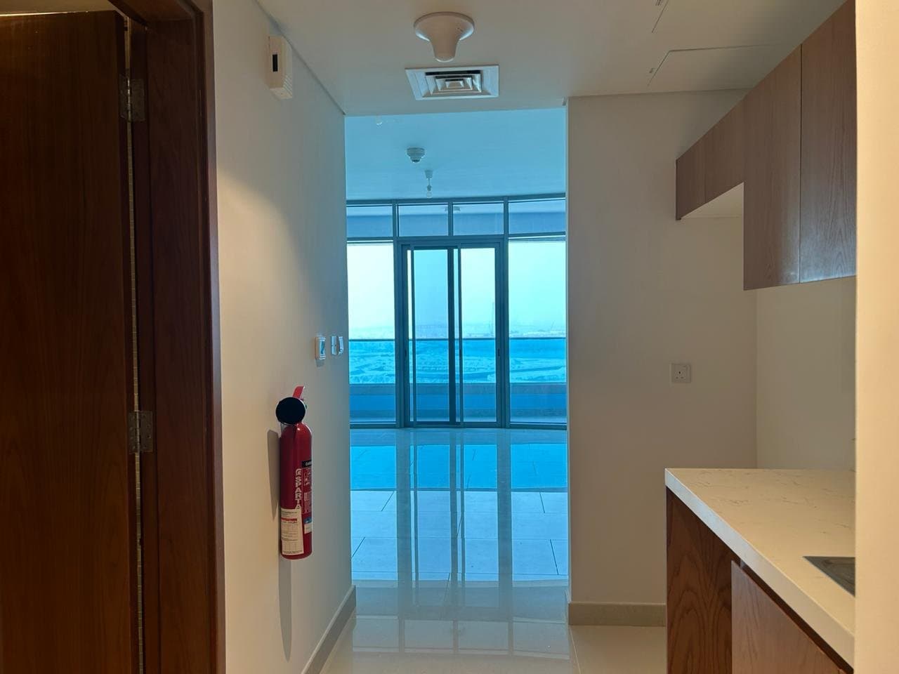 Canal and City View | High Floor | Upcoming, 5