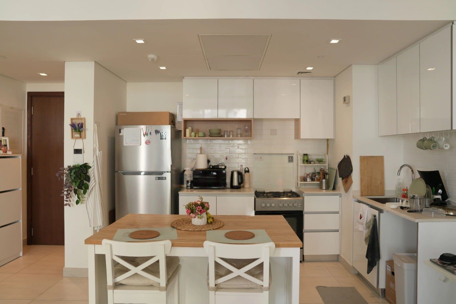 Elegant Unit | Balcony | Ready to move in, 4