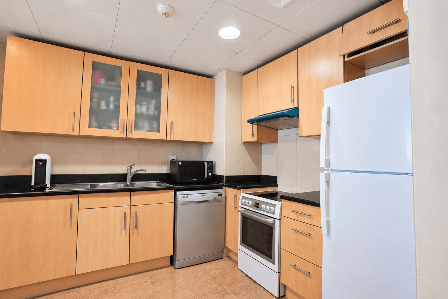 Spacious 2+1BR | Amazing Sea View | Prime Community, 16