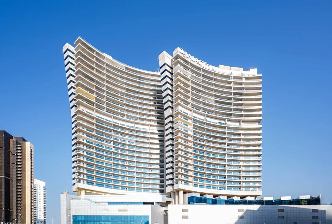 Fully Furinished | Elegant 2BR | Prime Location, 10