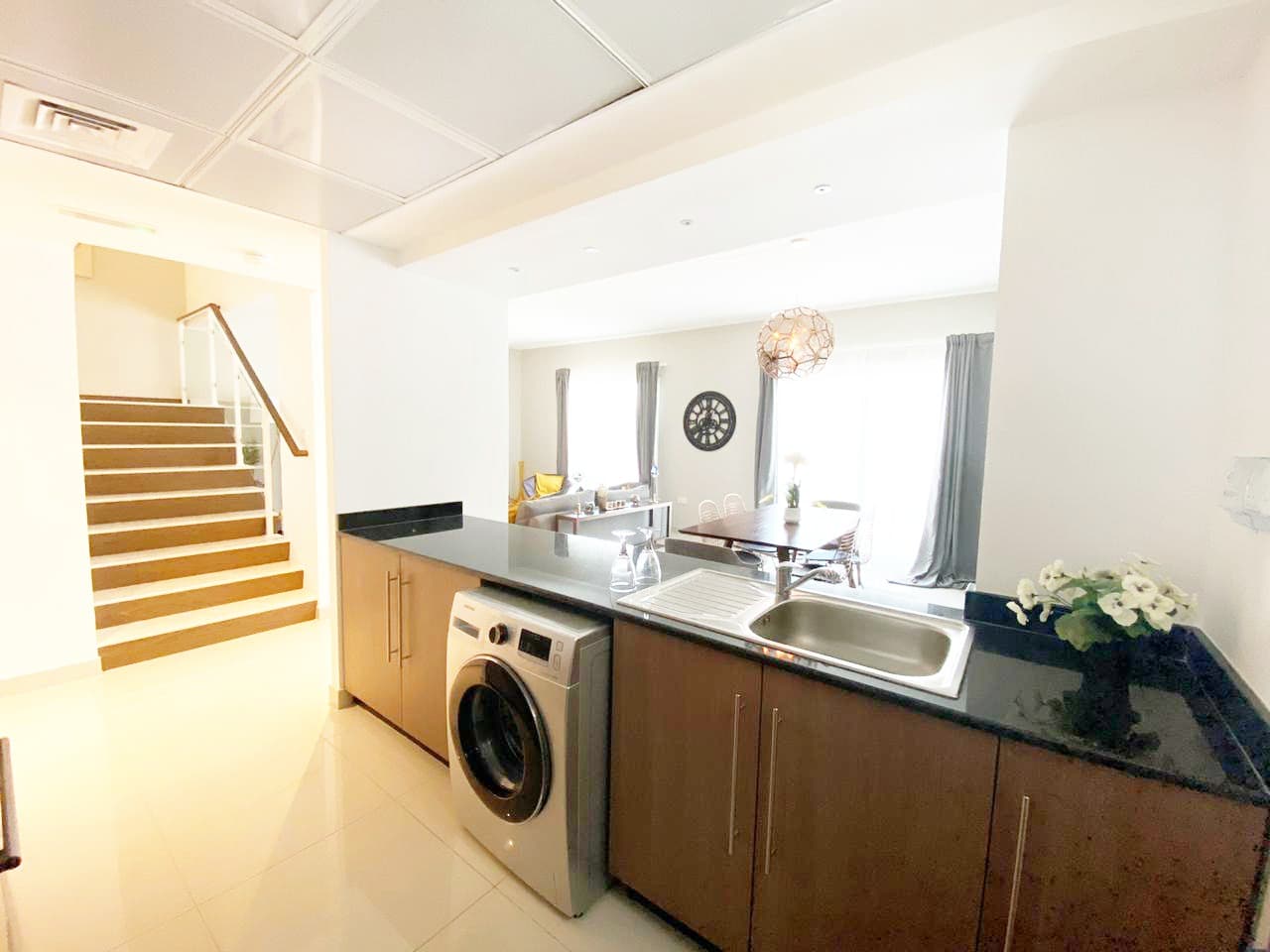 Stunning 3BR Villa | Peaceful Community | Vacant — 11