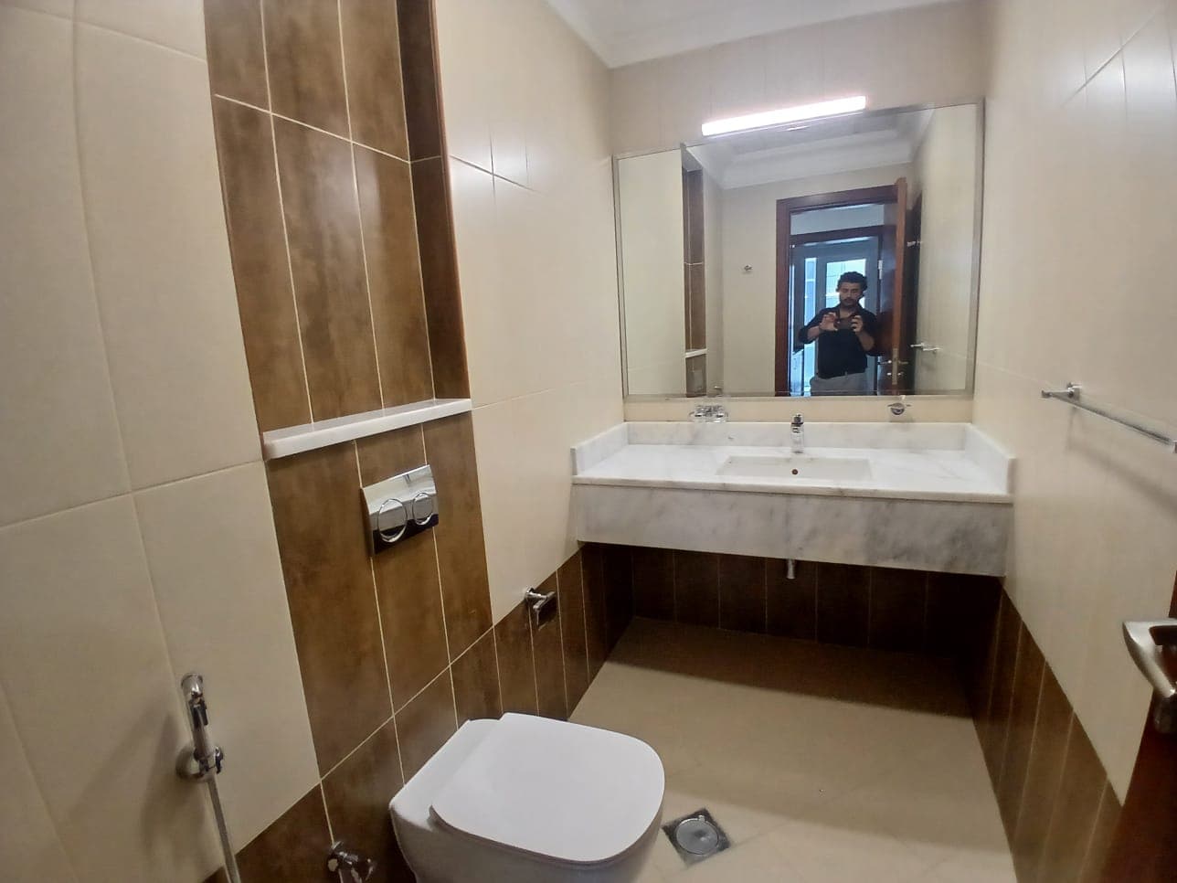 Spacious 2BR | Move-In Ready | Prime Location, 11
