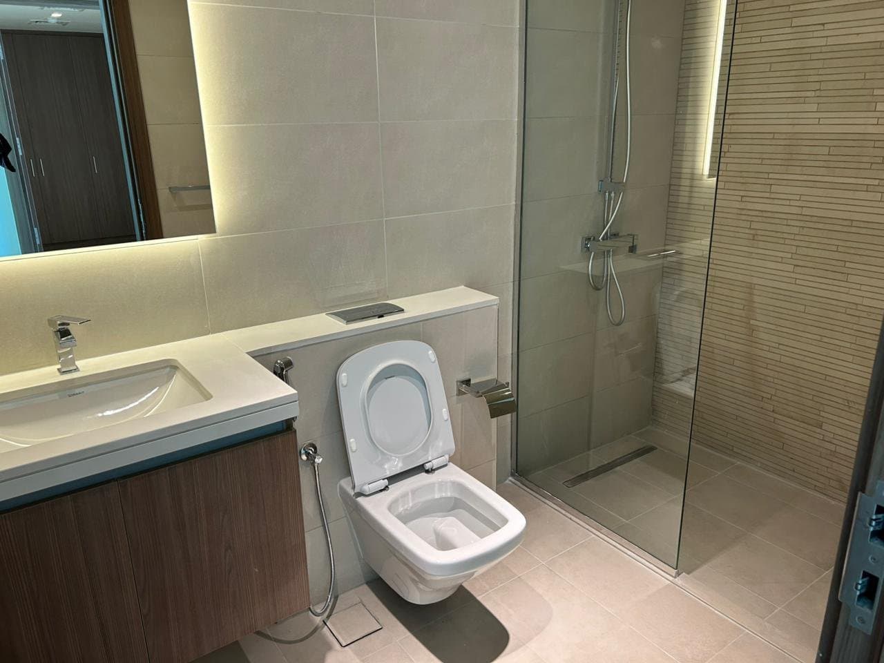 Luxurious Space Villa | Single Row | End Unit, 12